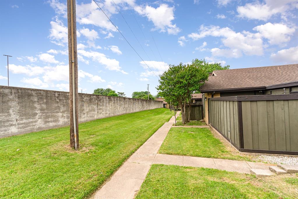 Condo Country creek - Residential