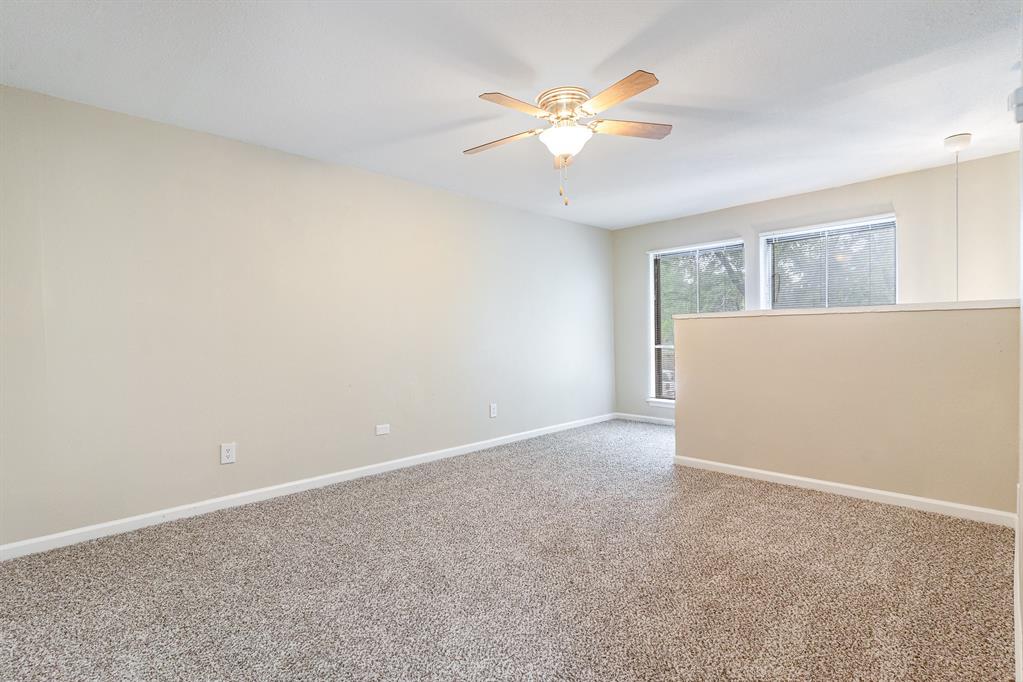 Condo Country creek - Residential