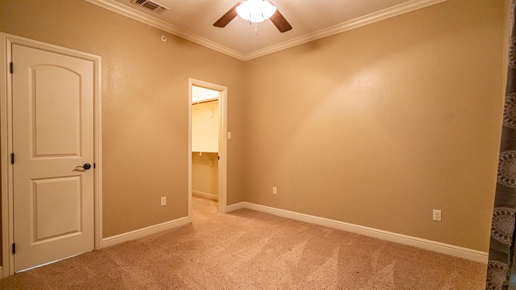 The Lodge Of Granbury - Residential