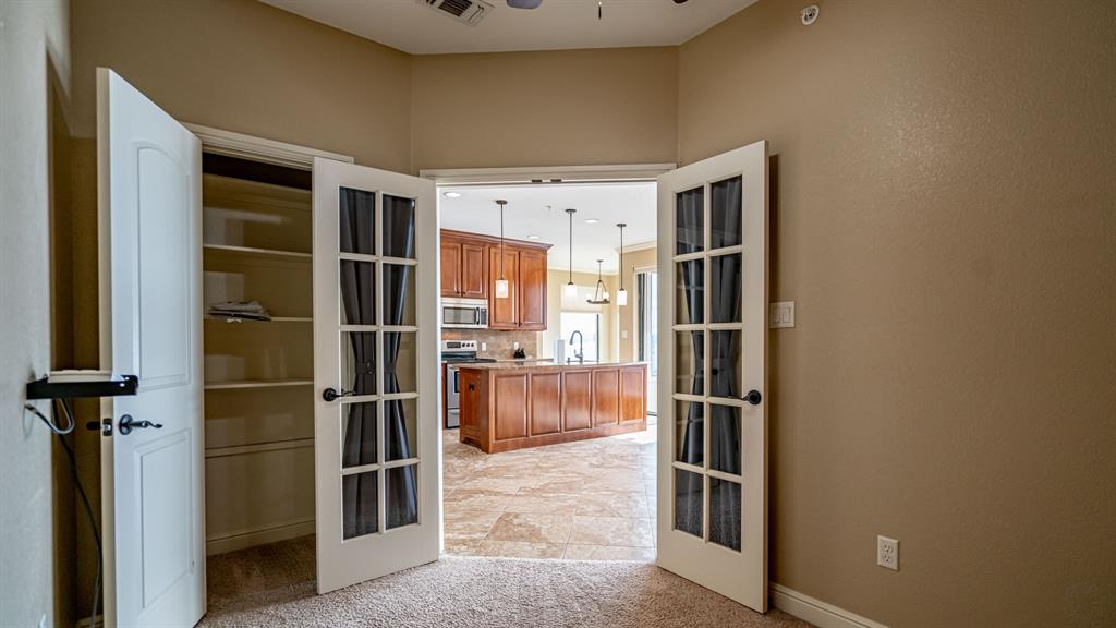 The Lodge Of Granbury - Residential