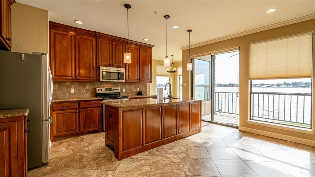 The Lodge Of Granbury - Residential