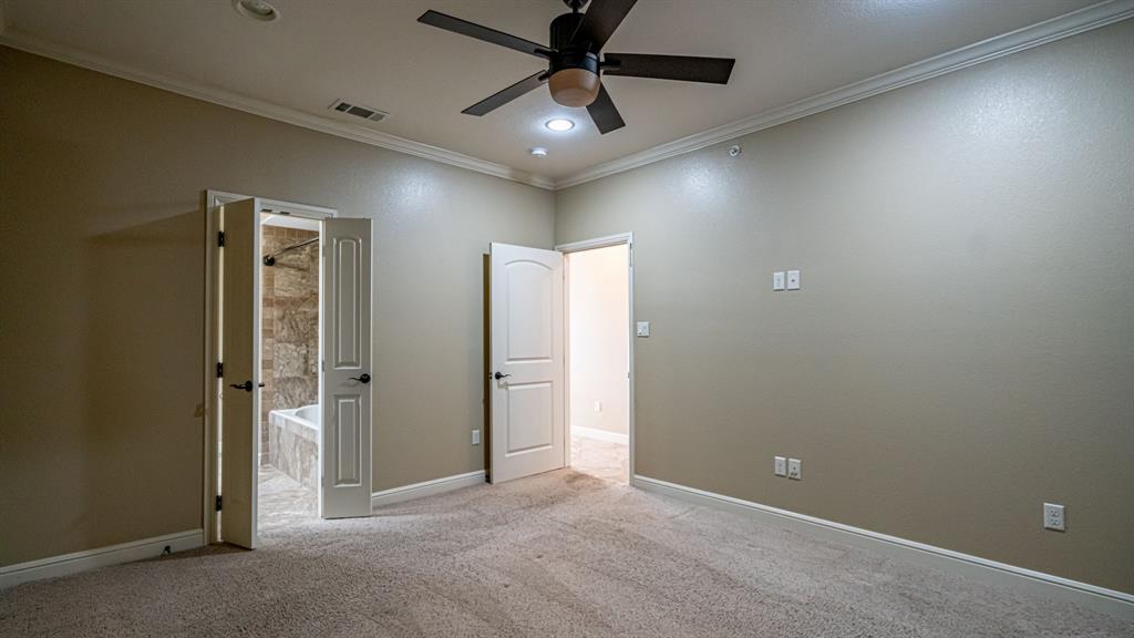 The Lodge Of Granbury - Residential