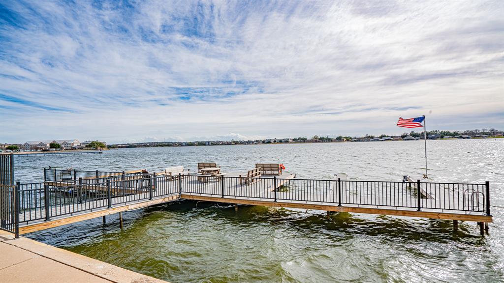 The Lodge Of Granbury - Residential