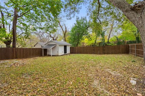 A home in Waxahachie