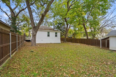 A home in Waxahachie