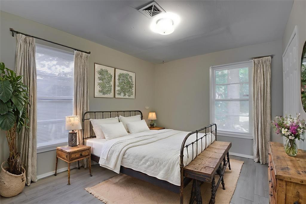 Original Cleburn - Residential