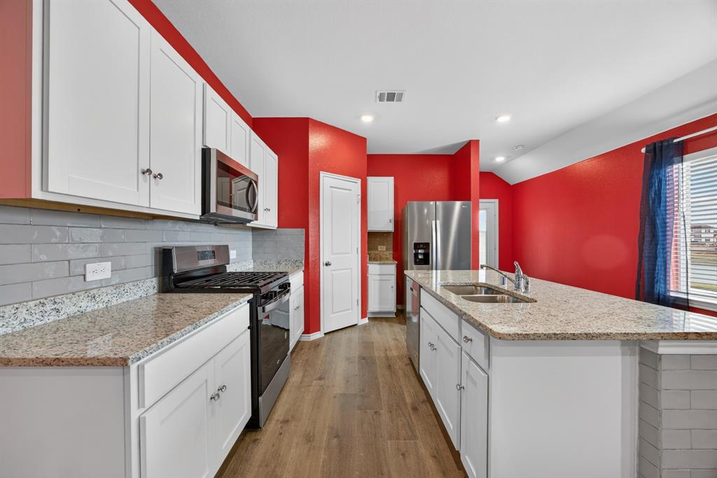 Elevon - Residential