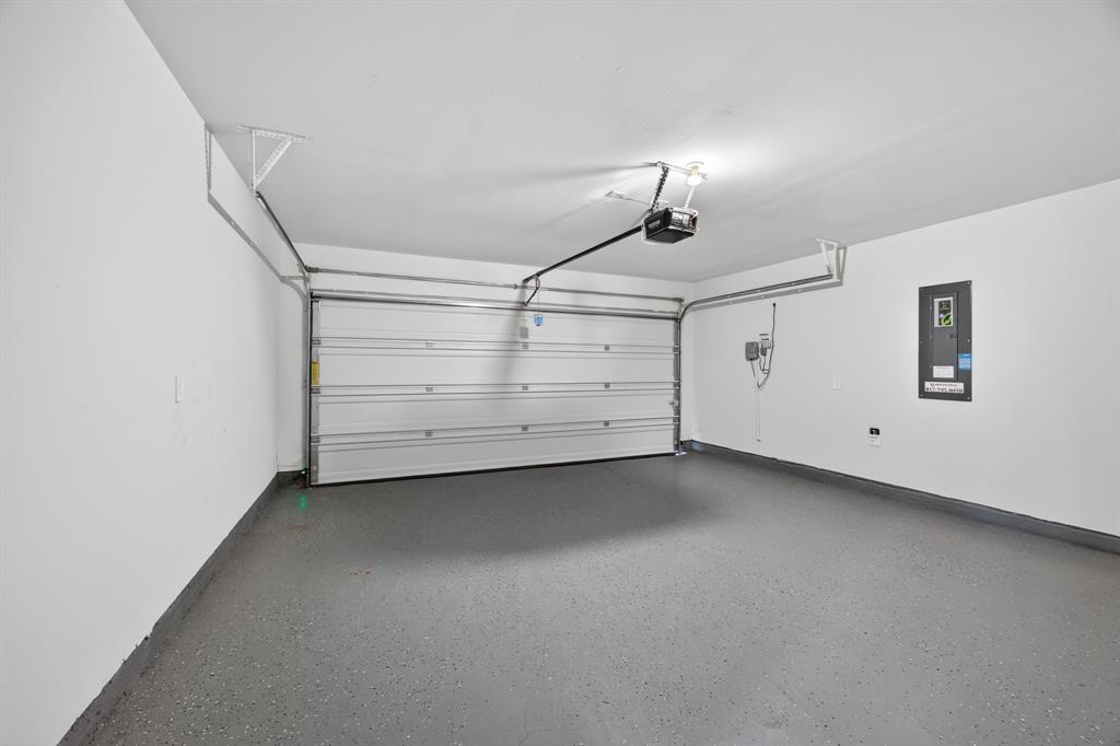 Elevon - Residential