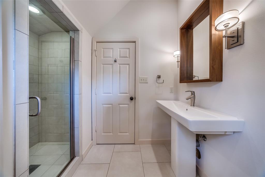 Caruth Hills - Residential