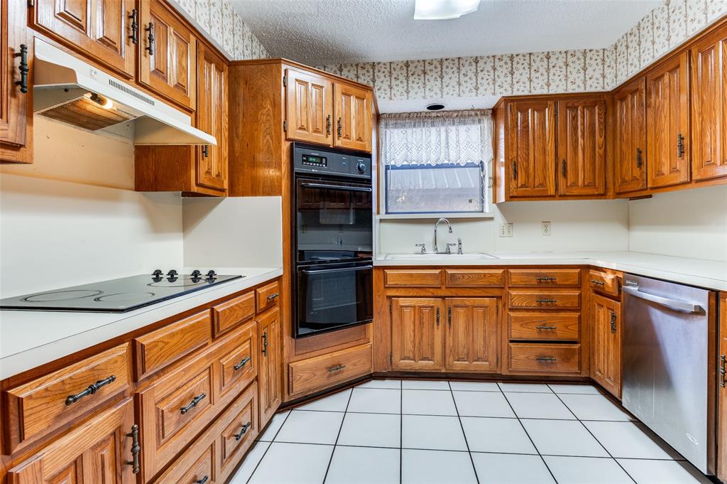 1421 Homestead Court