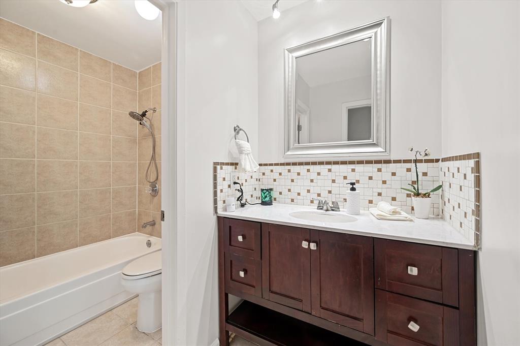 Kingswood Estates Add - Residential