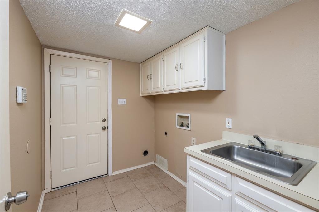 Jenson Oaks Add - Residential Lease