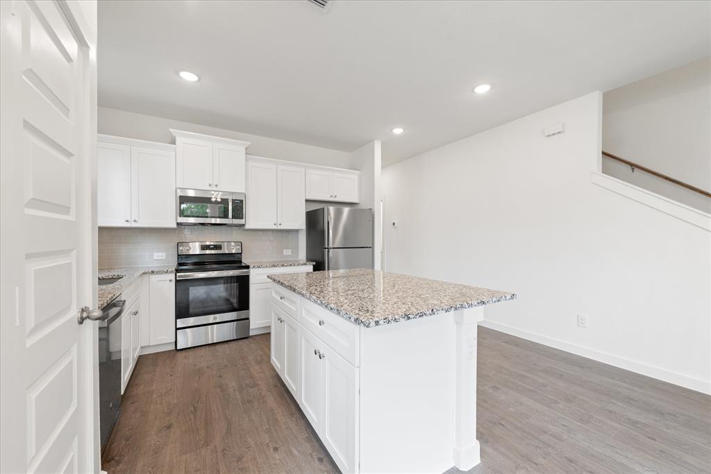 Runaway Bay - Residential Lease