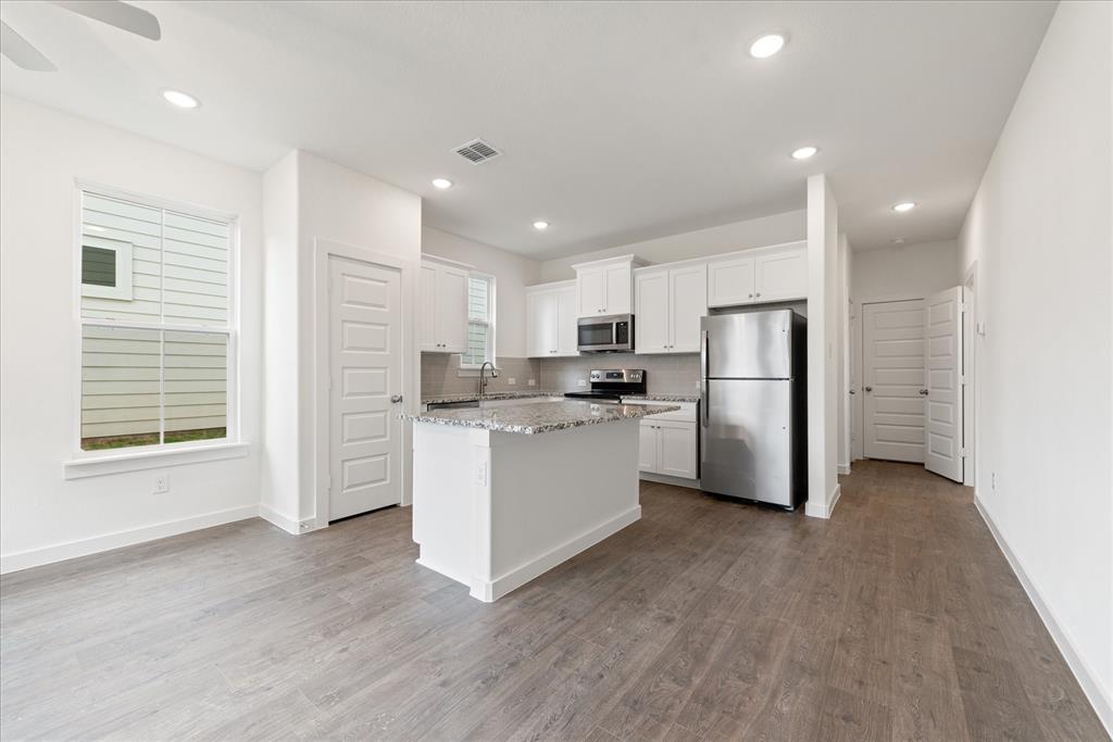 Runaway Bay - Residential Lease