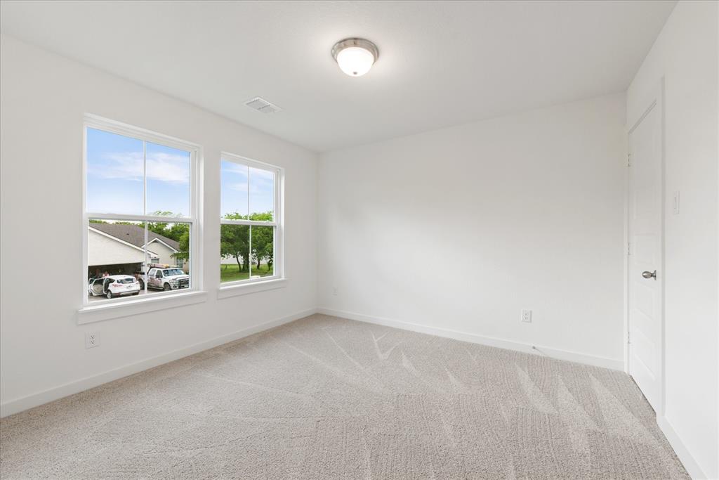 Runaway Bay - Residential Lease