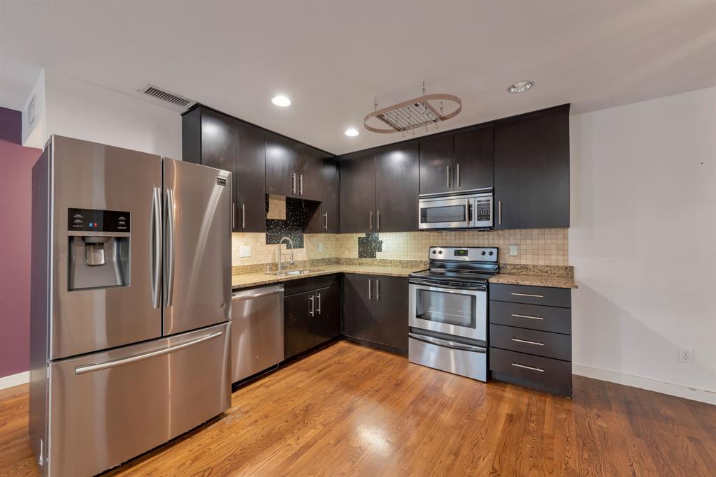 5816 Birchbrook Drive 118