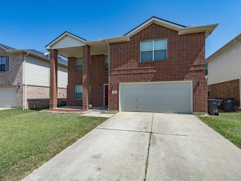Photo of 2021 Laughlin Road, Fort Worth, TX 76177 (MLS # 21402653)