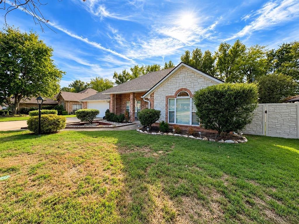1018 Samuel Ln.