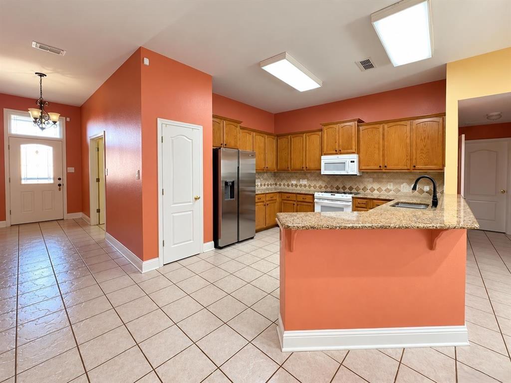 1018 Samuel Ln.