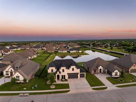 208 Johnson Street Granbury TX 76048