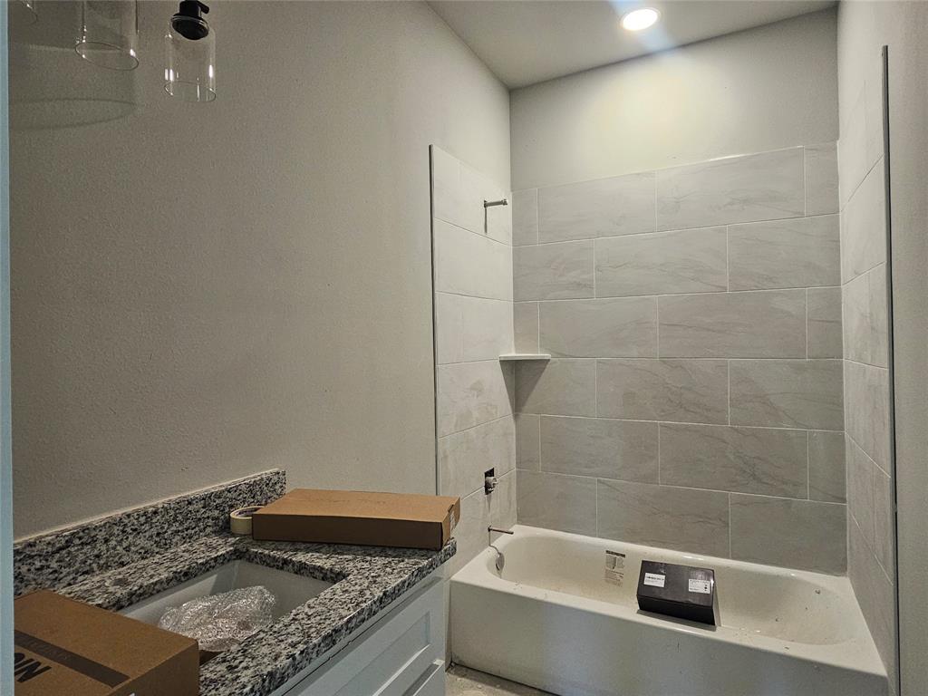 Kings Point Cove - Residential