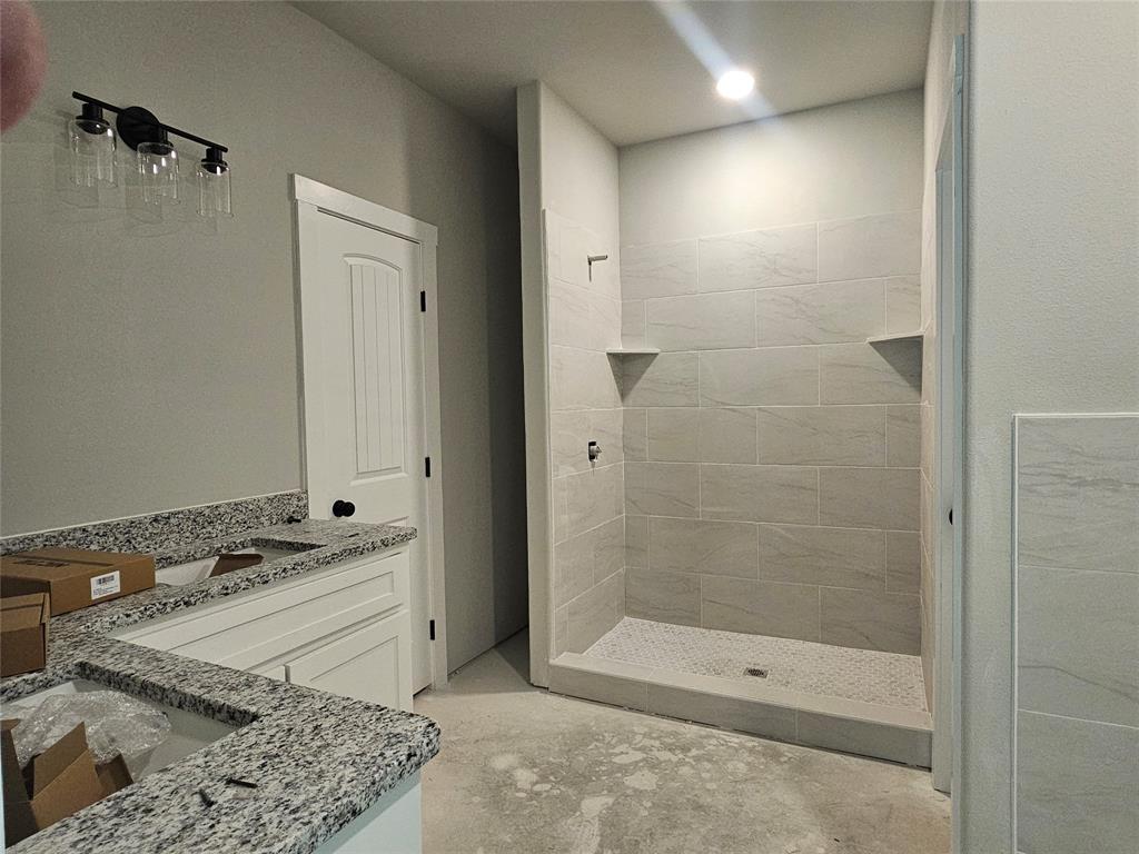 Kings Point Cove - Residential