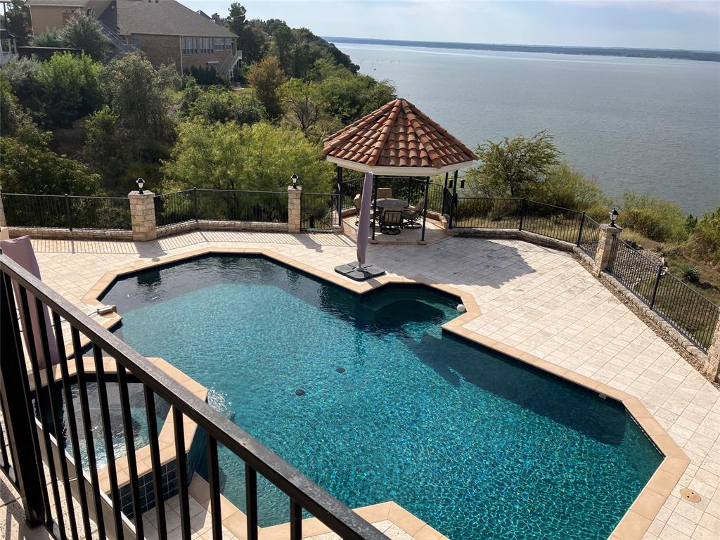 10061 Bluffview Court