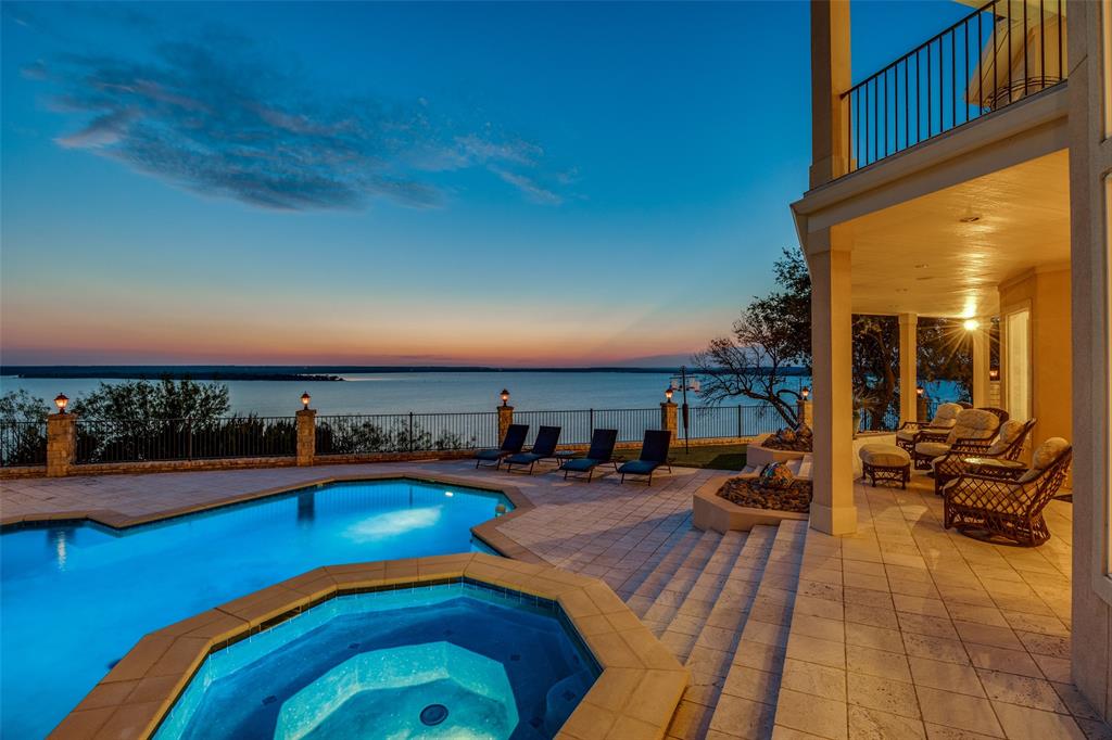 10061 Bluffview Court