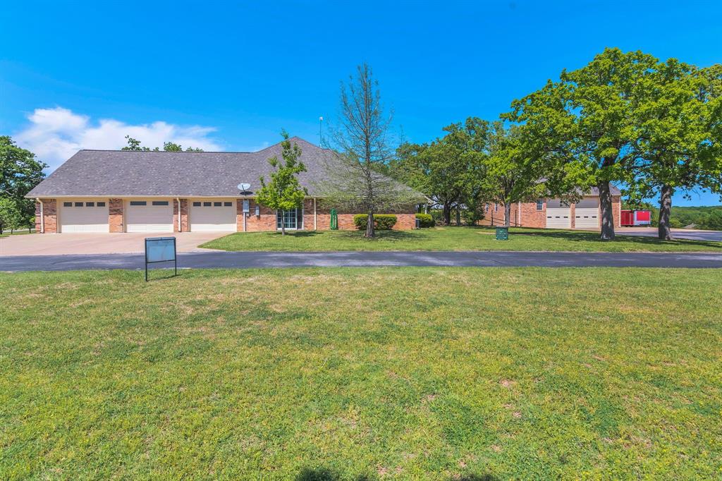327 Saddle Club Road
