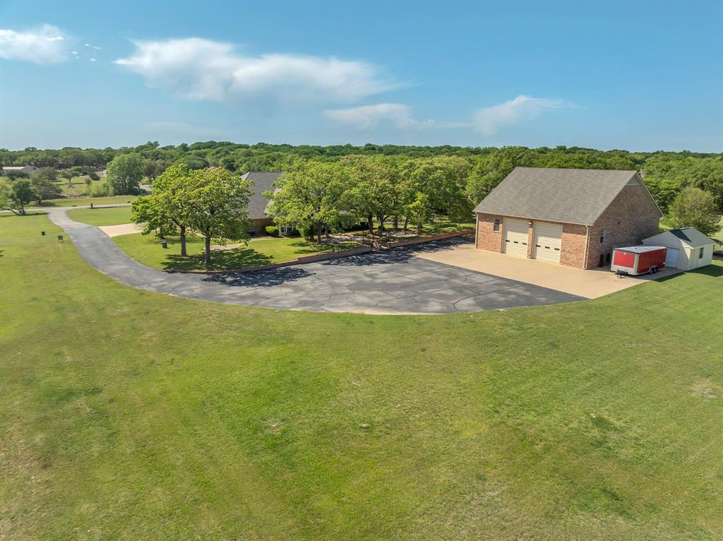 327 Saddle Club Road
