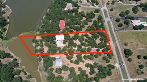 7747 Park Avenue Terrell TX 75160