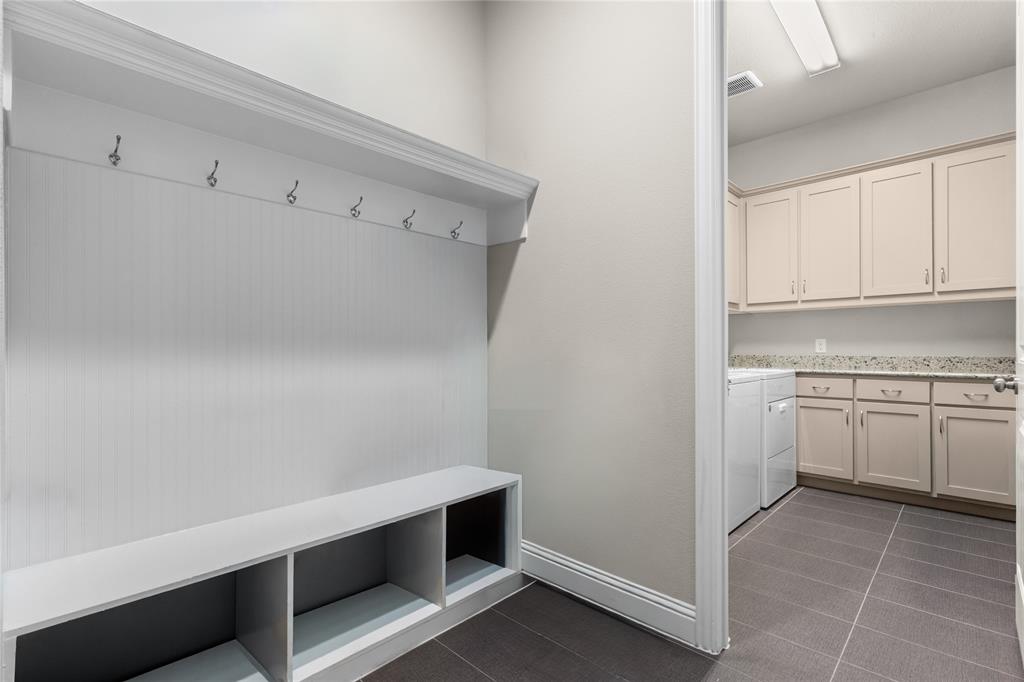 Estancia - Residential