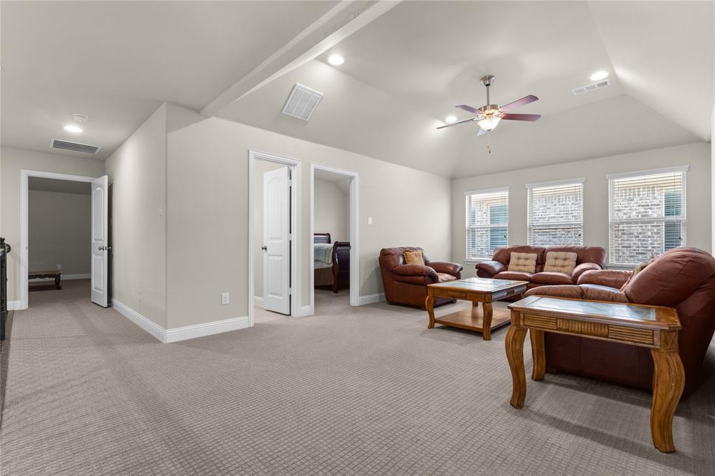 Estancia - Residential