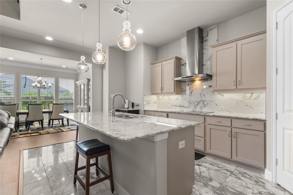 Estancia - Residential