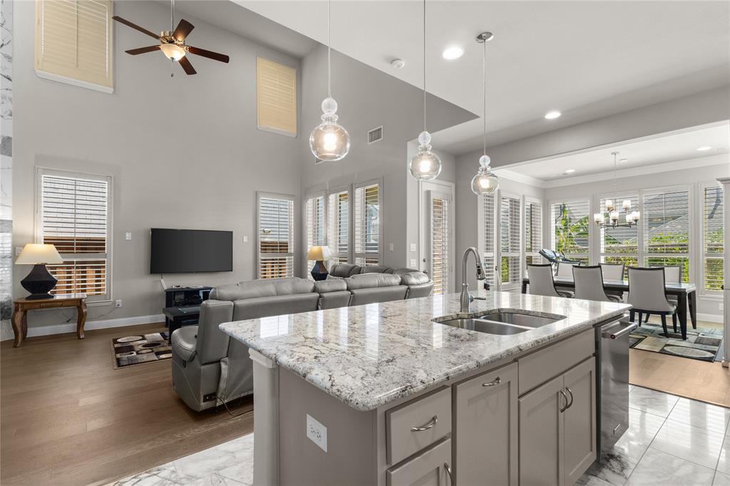 Estancia - Residential