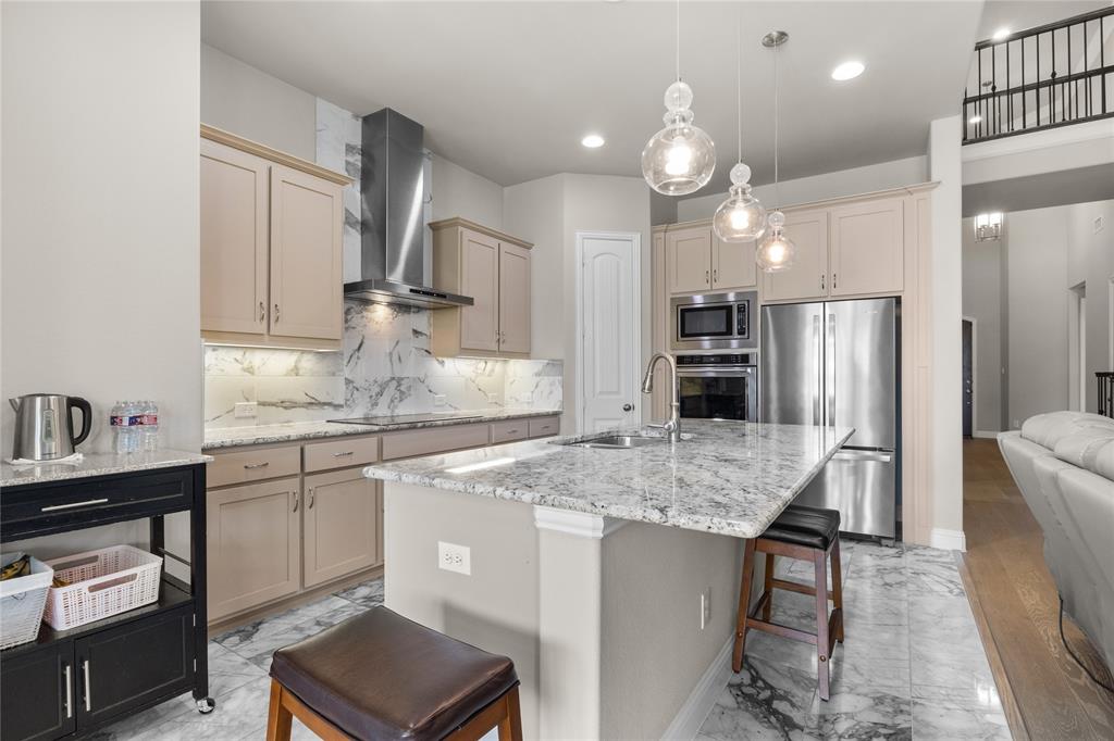 Estancia - Residential