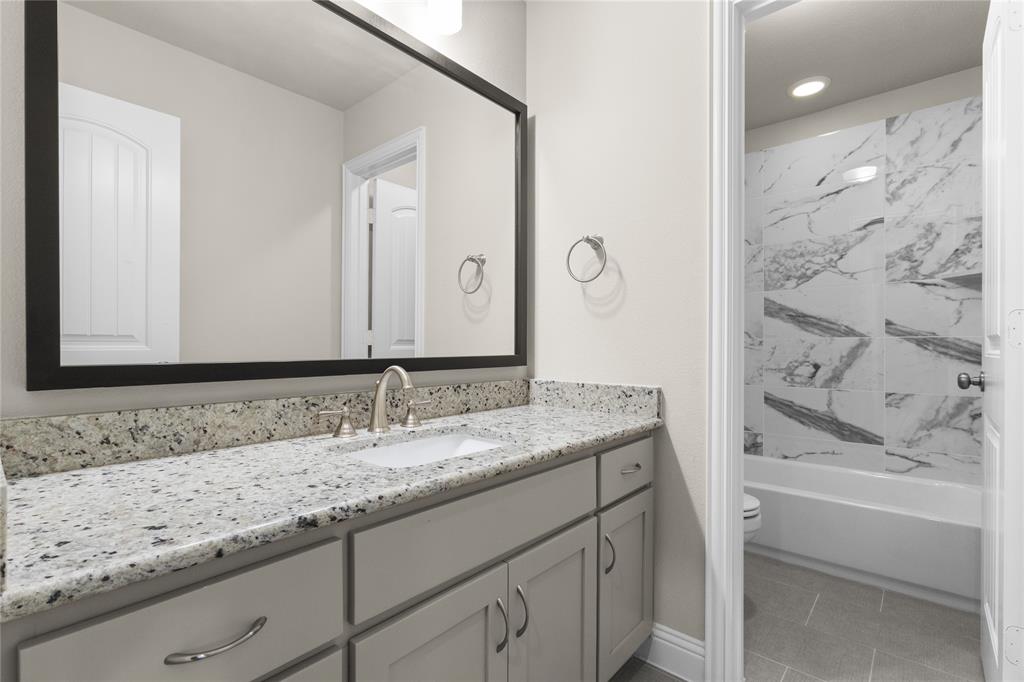 Estancia - Residential