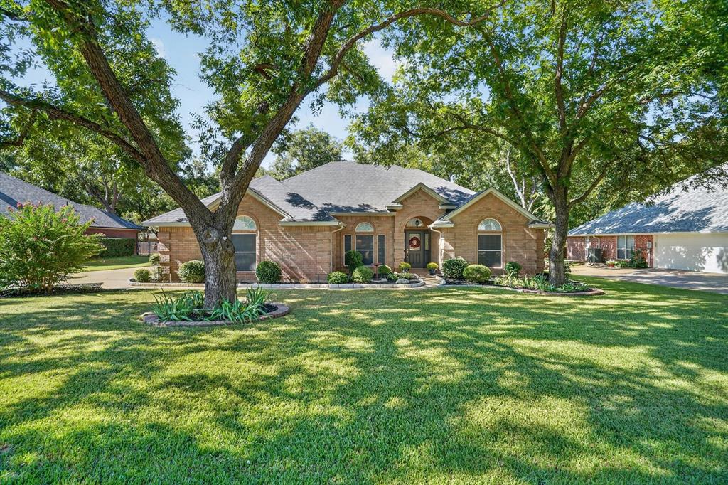 9216 Hanging Moss Drive