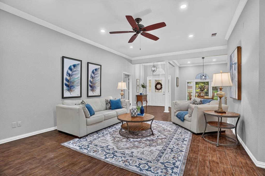 9216 Hanging Moss Drive