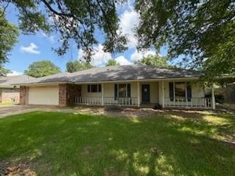 109 Country Club Drive Benton LA 71006