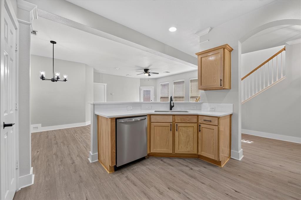 1412 Ravenwood Drive