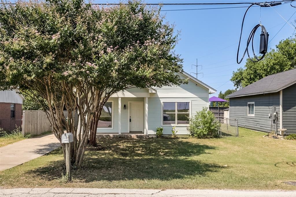 334 Peters Street