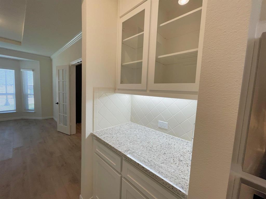 Edgewood Creek - Residential Lease