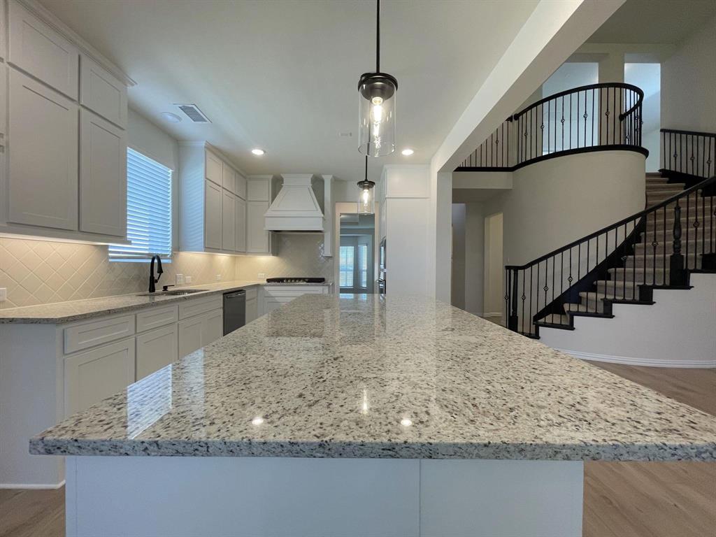 Edgewood Creek - Residential Lease