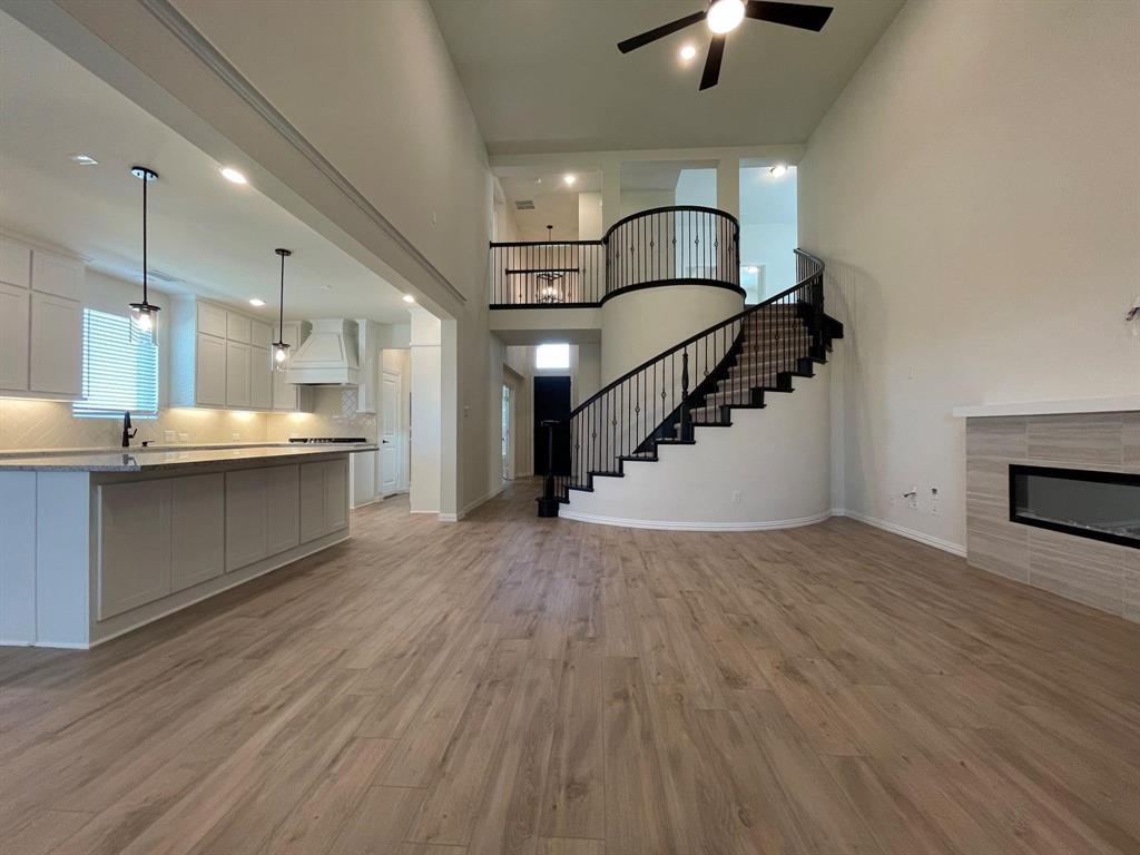 Edgewood Creek - Residential Lease