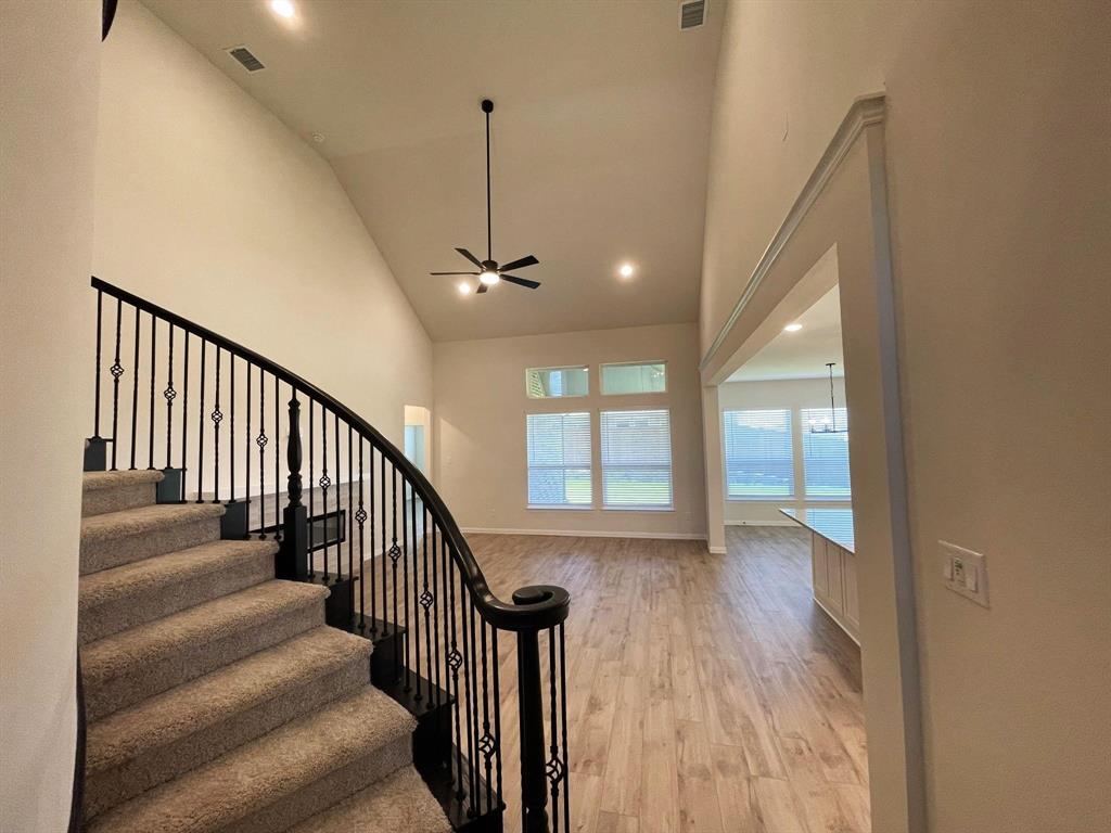 Edgewood Creek - Residential Lease