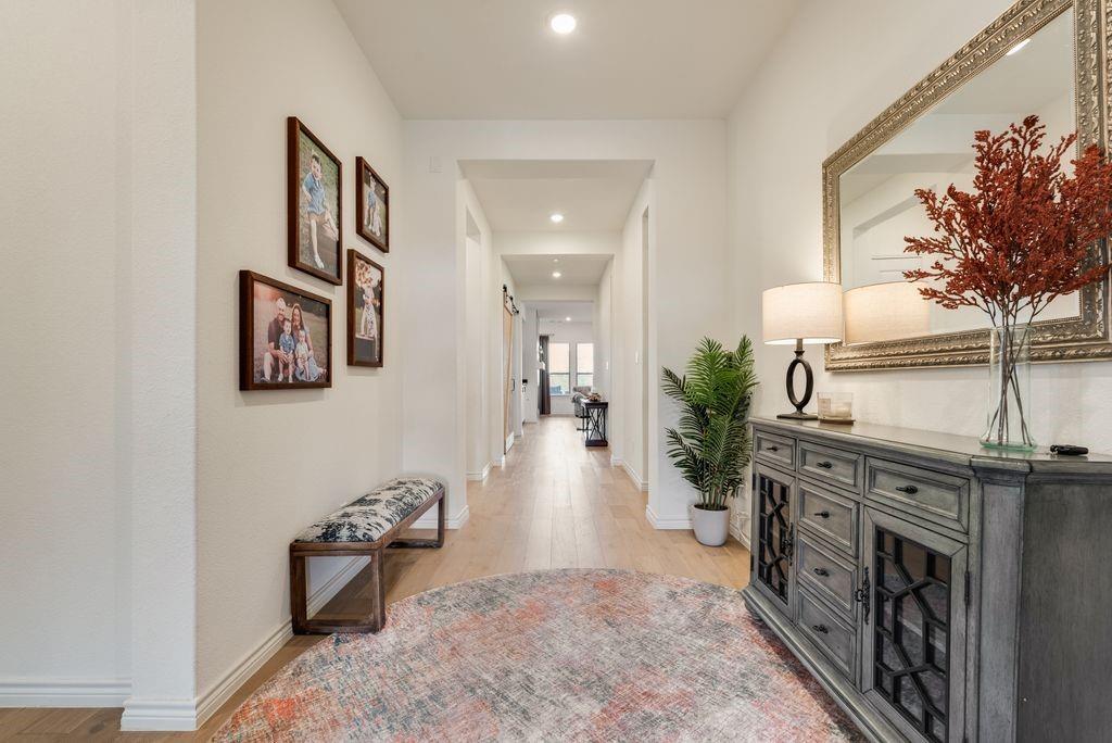 2221 Pinner Court