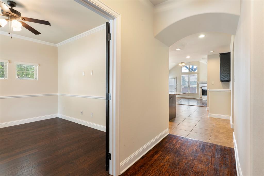 2264 Catherine Lane