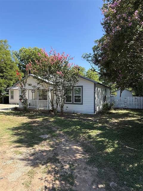 Tiny photo for 405 W Hall Street, Bangs, TX 76823 (MLS # 21342017)