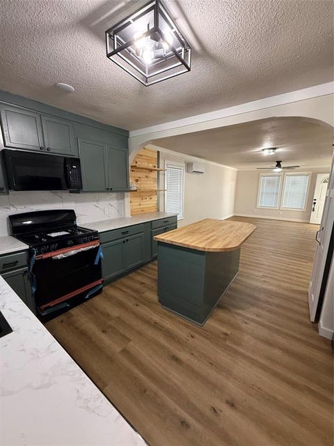 Tiny photo for 405 W Hall Street, Bangs, TX 76823 (MLS # 21342017)